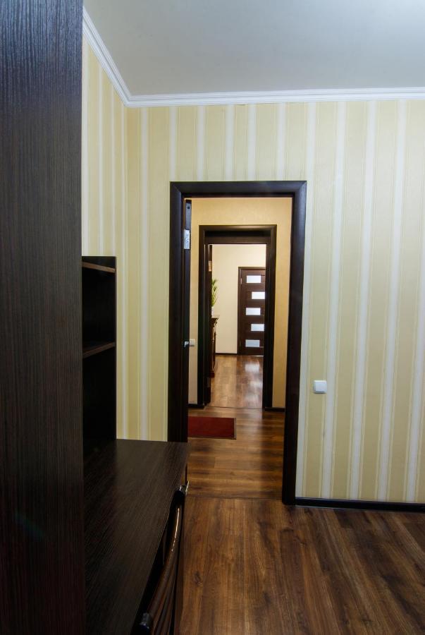 Aparthotel Bonus Vinnycja Esterno foto