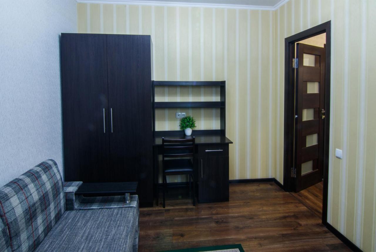 Aparthotel Bonus Vinnycja Esterno foto