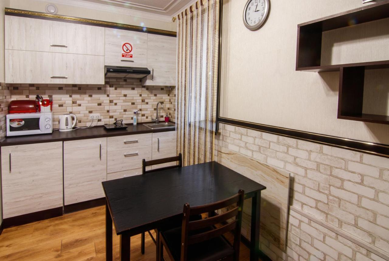 Aparthotel Bonus Vinnycja Esterno foto