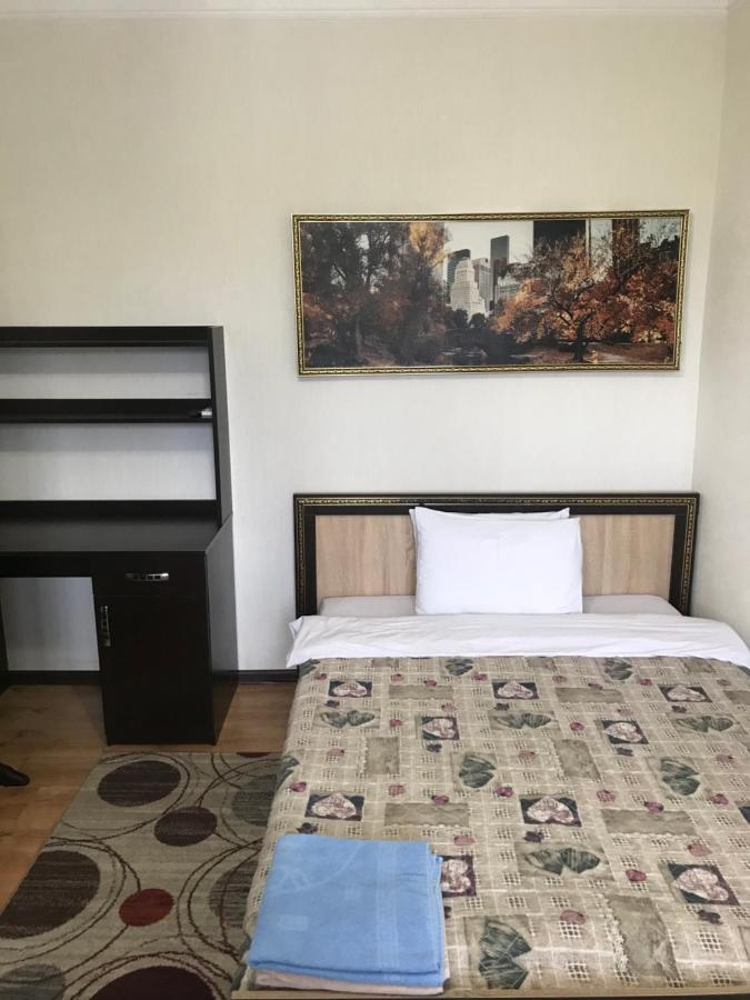 Aparthotel Bonus Vinnycja Esterno foto
